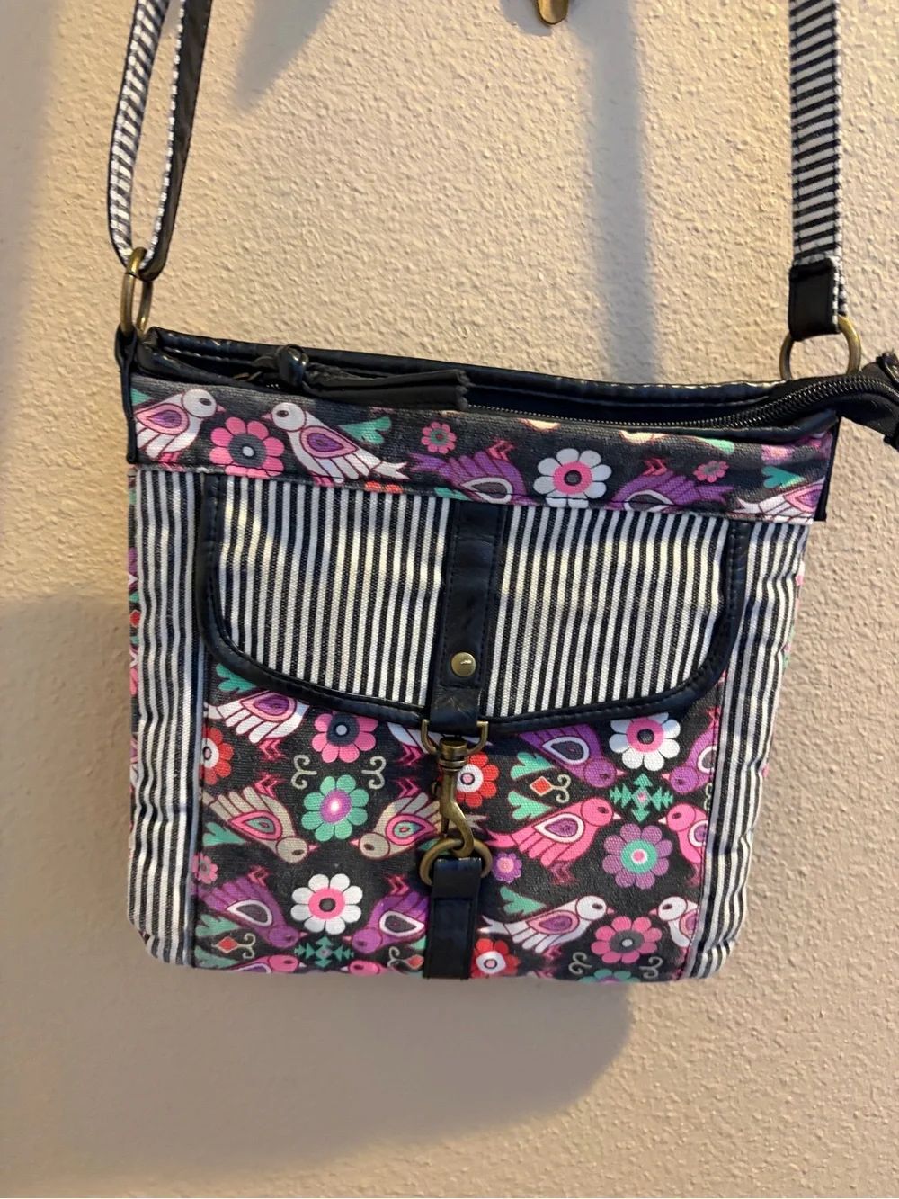 No Boundaries Love Birds Colorful Crossbody Purse
